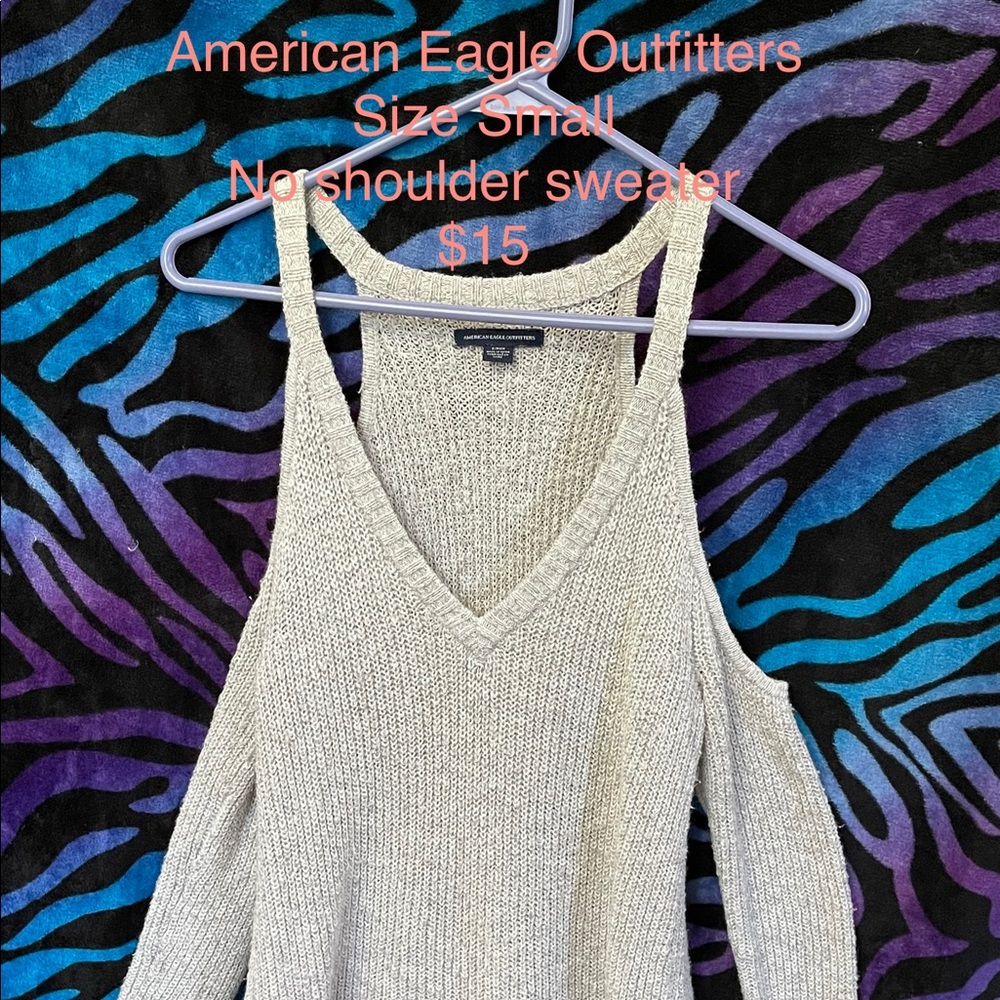 No shoulder sweater